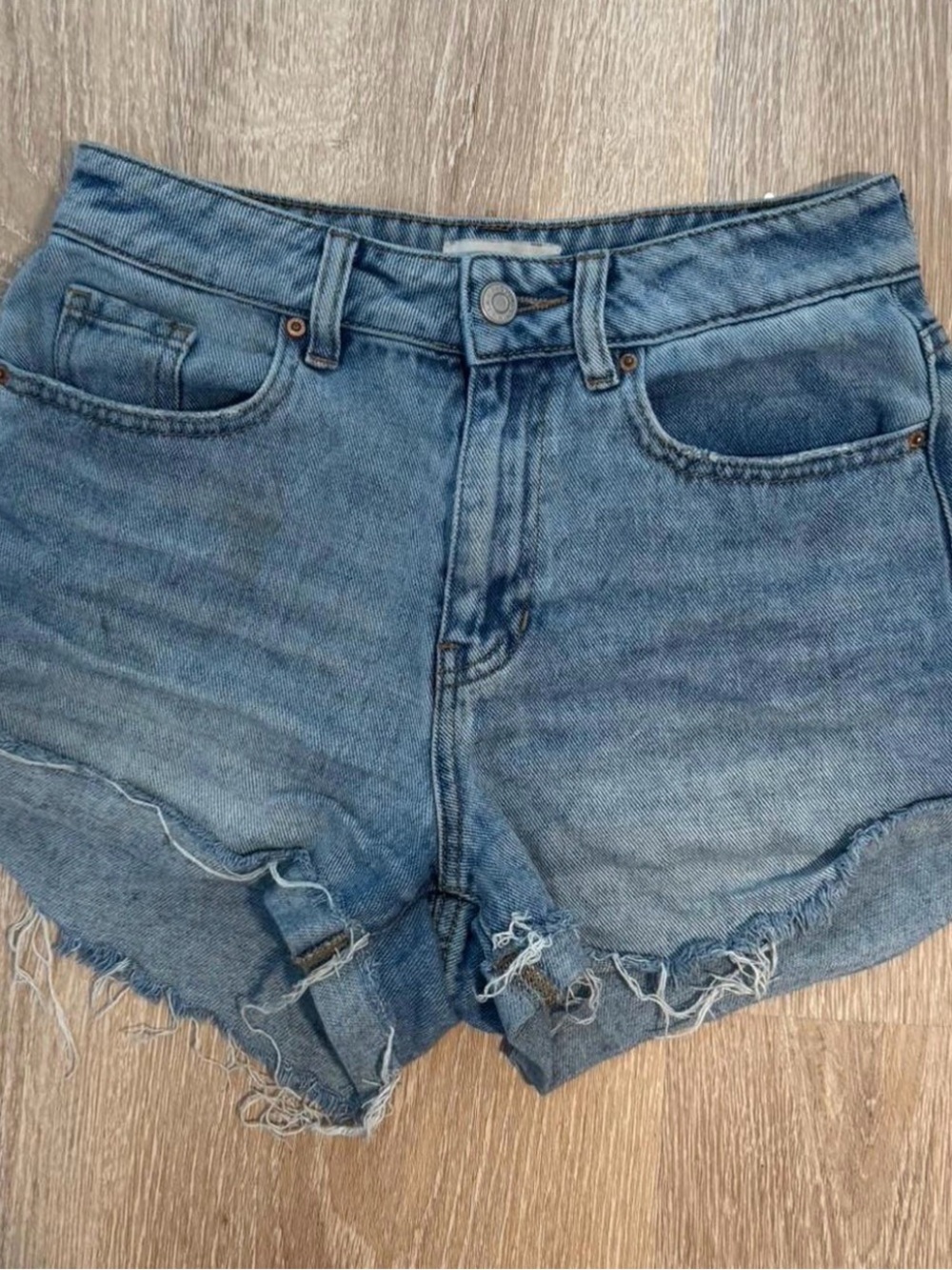 PacSun Women's High-Rise Distressed Denim Shorts - Blue